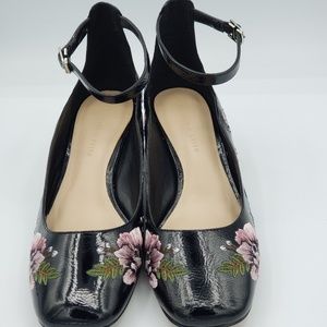 Charles & Keith black pattern leather floral shoe